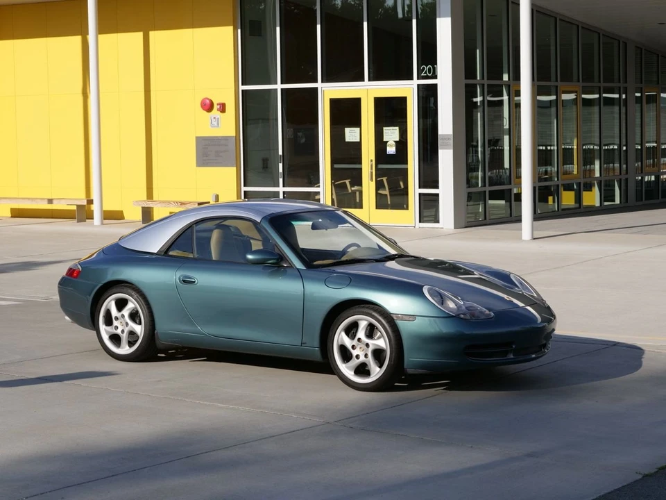 1999 Porsche 996 Carrera - Image 23 of 31