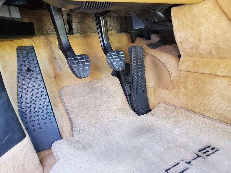 1999 Porsche 996 Carrera - Image 9 of 13