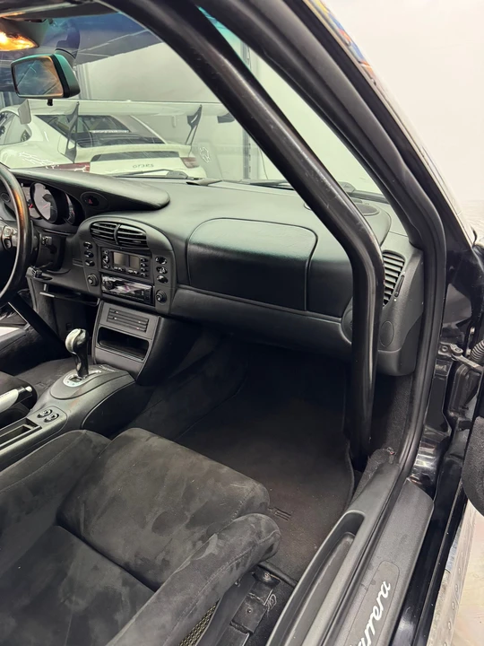 1999 Porsche 996 Carrera - Image 19 of 21