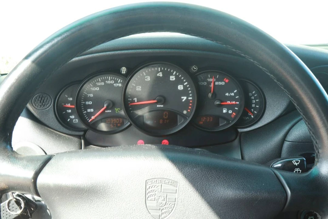 1999 Porsche 996 Carrera - Image 5 of 8