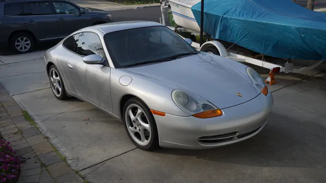 1999 Porsche 911 Carrera