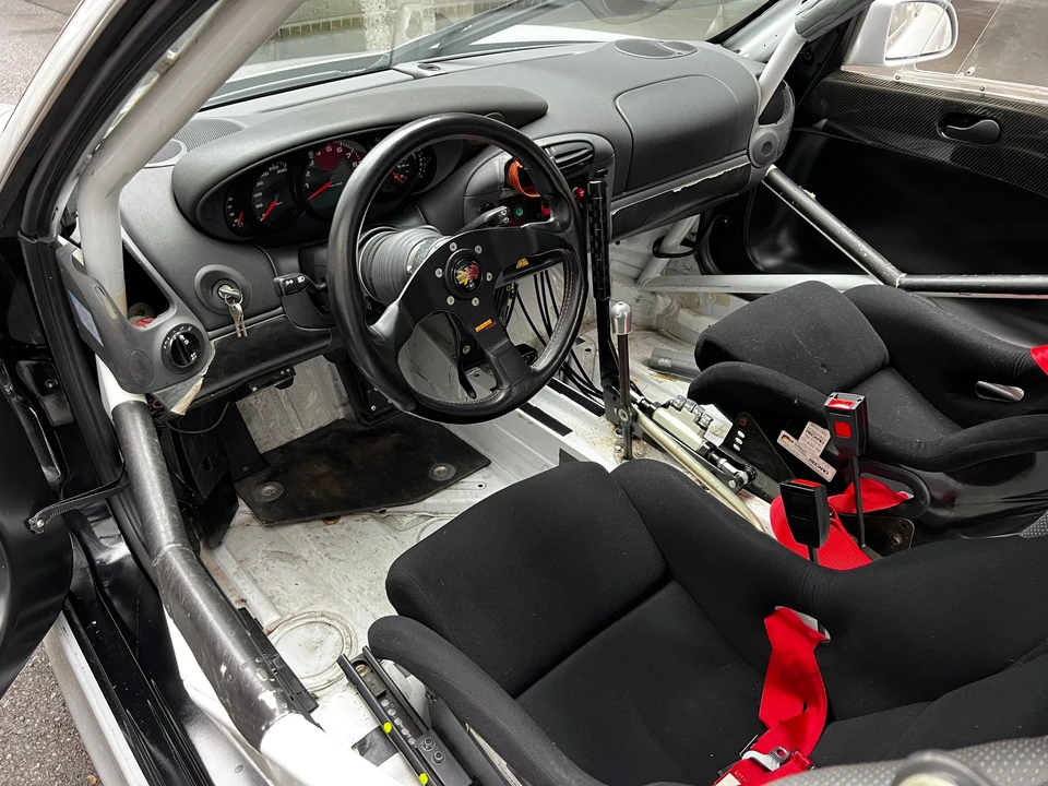 1999 Porsche 996 GT3 - Image 12 of 25