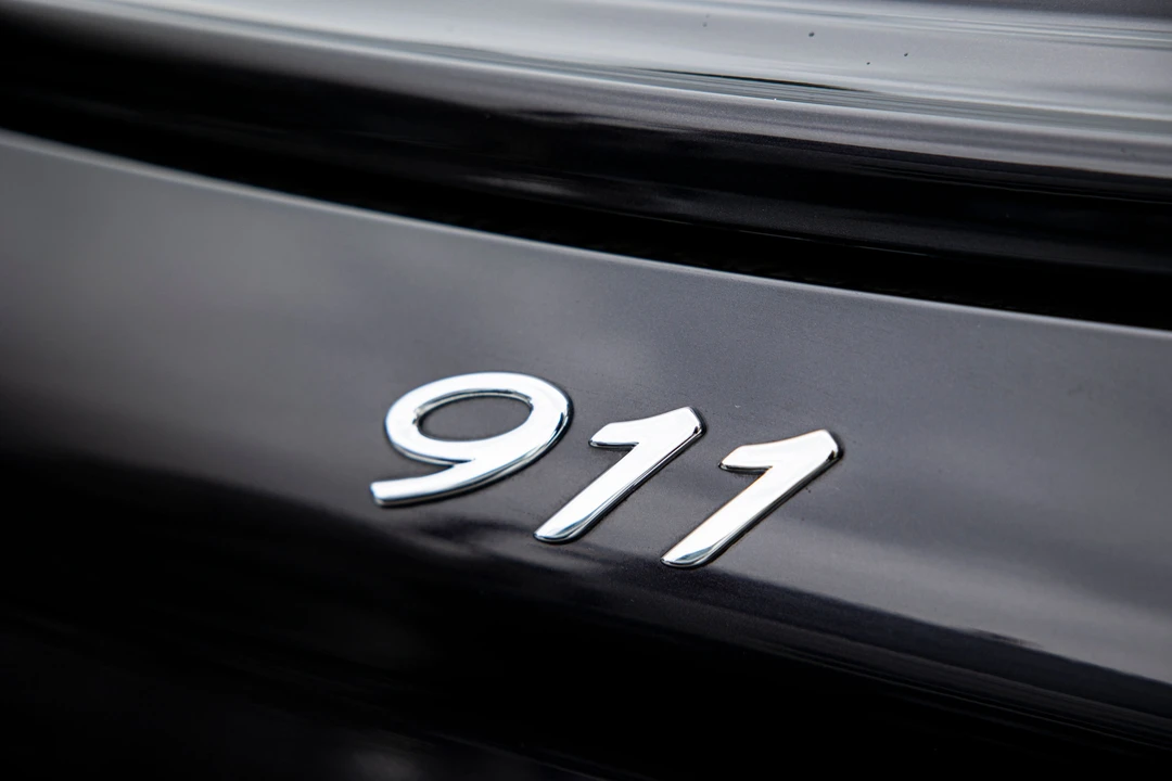 1999 Porsche 996 Carrera 4 - Image 5 of 21