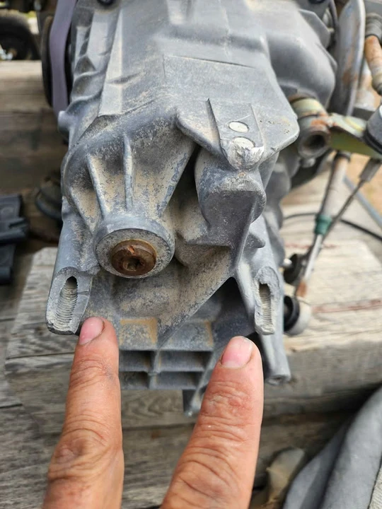 1999 Parts & Memorabilia Engines - Image 4 of 6