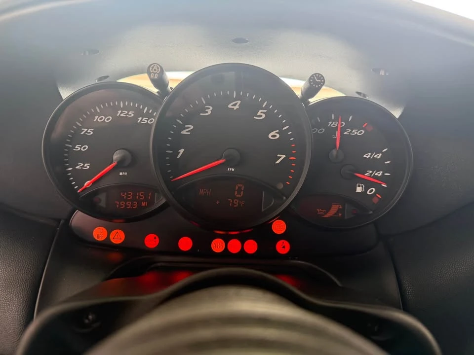1999 Porsche 986 Boxster - Image 11 of 16