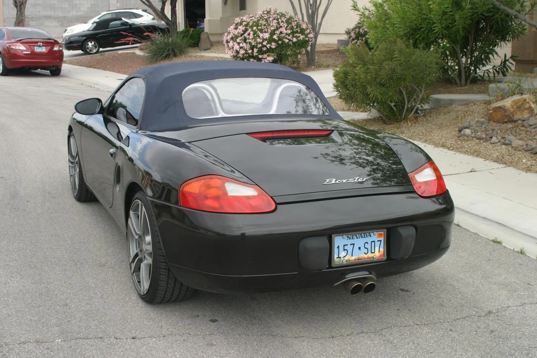 1999 Porsche 986 Boxster - Image 16 of 31