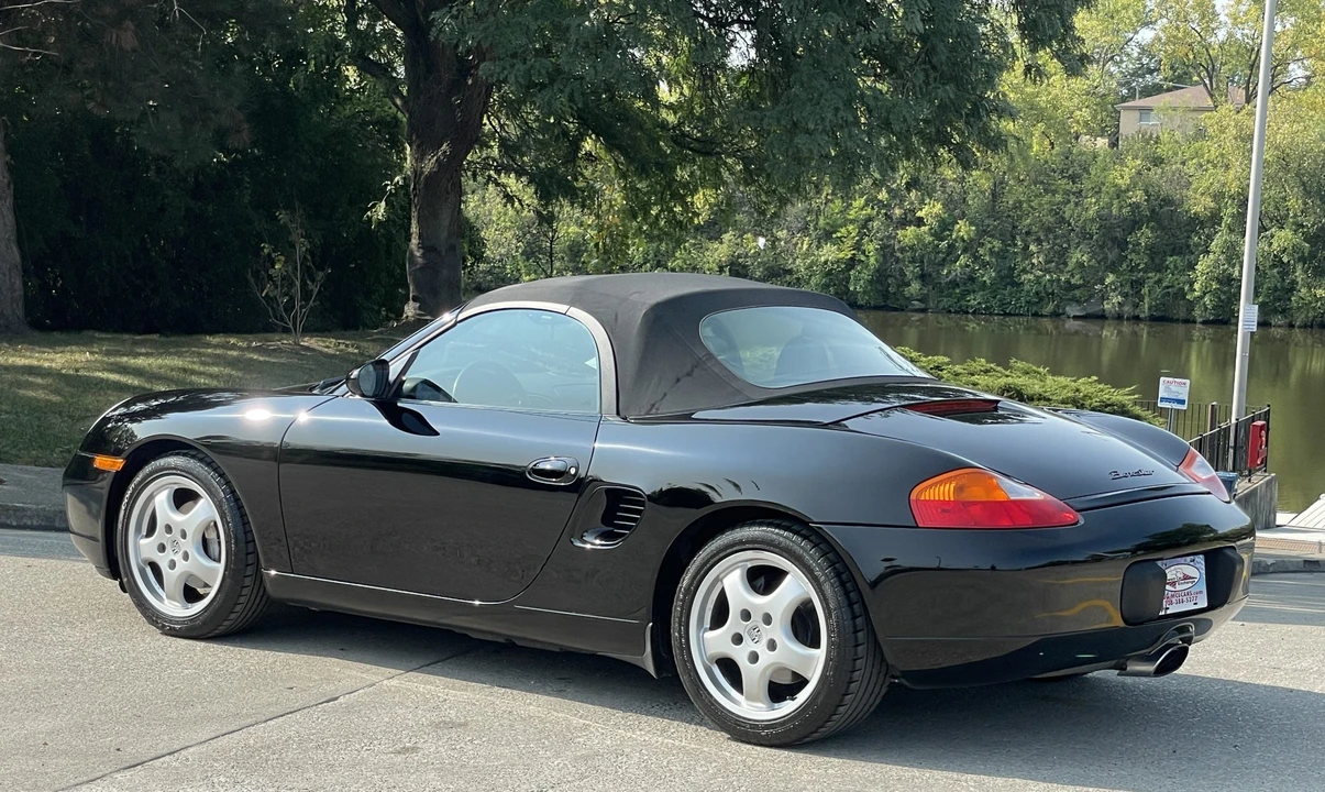 1999 Porsche 986 Boxster - Image 9 of 31