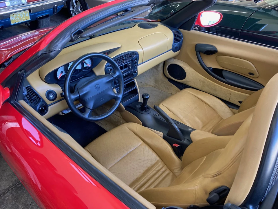 1999 Porsche 986 Boxster - Image 28 of 31