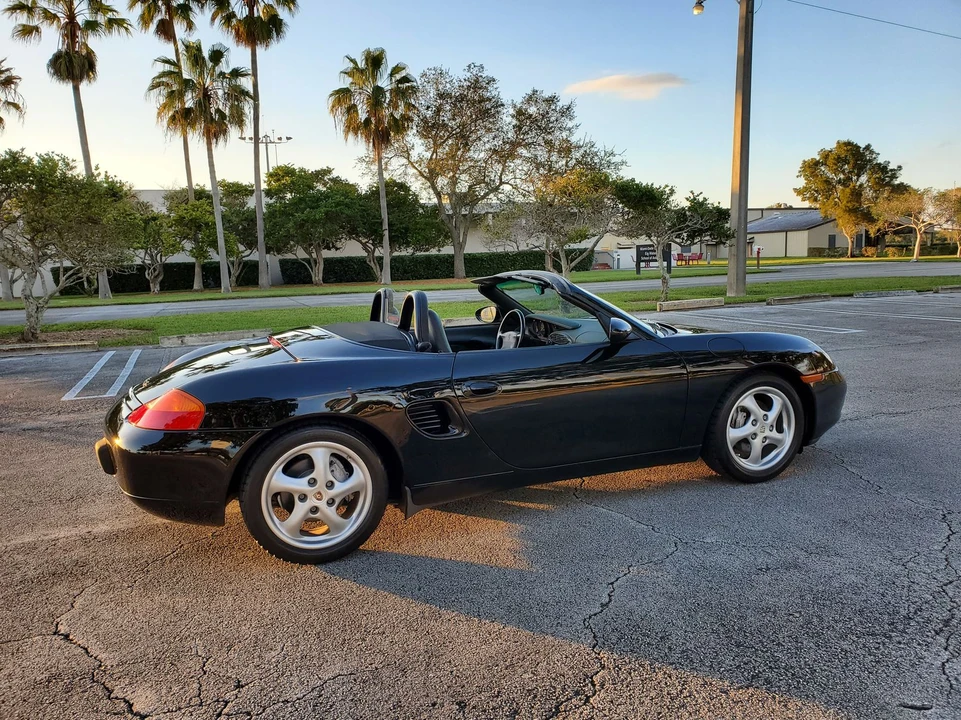 1999 Porsche 986 Boxster - Image 11 of 31