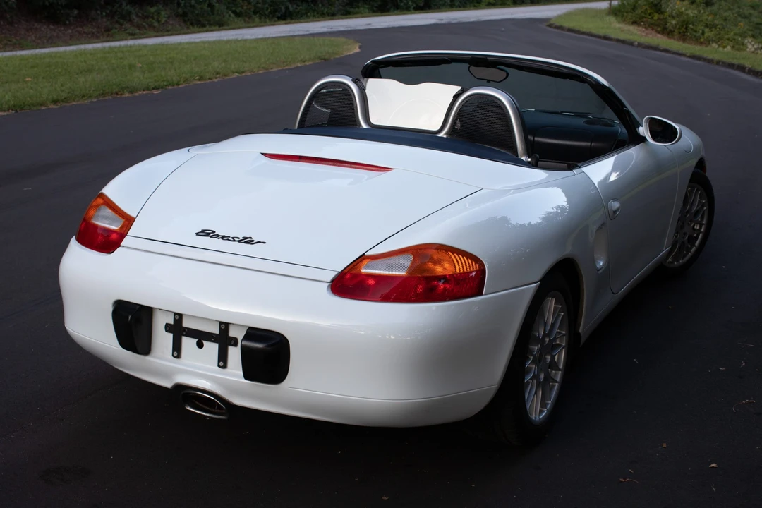 1999 Porsche 986 Boxster - Image 12 of 31