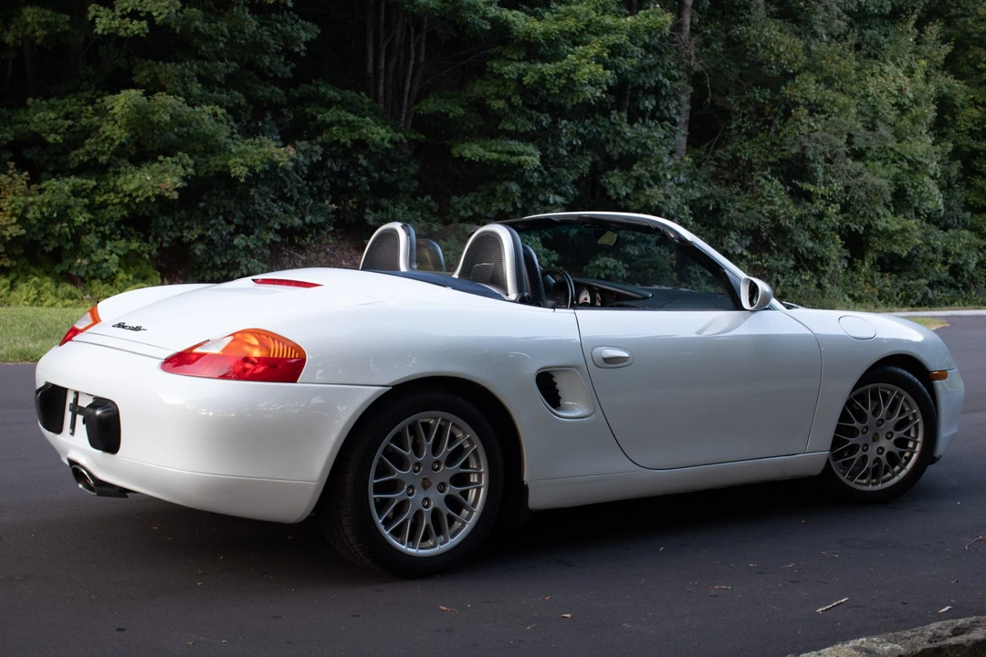 1999 Porsche 986 Boxster - Image 11 of 31