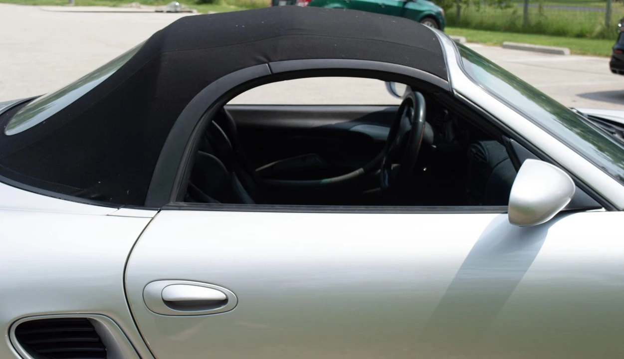 1999 Porsche 986 Boxster - Image 28 of 31
