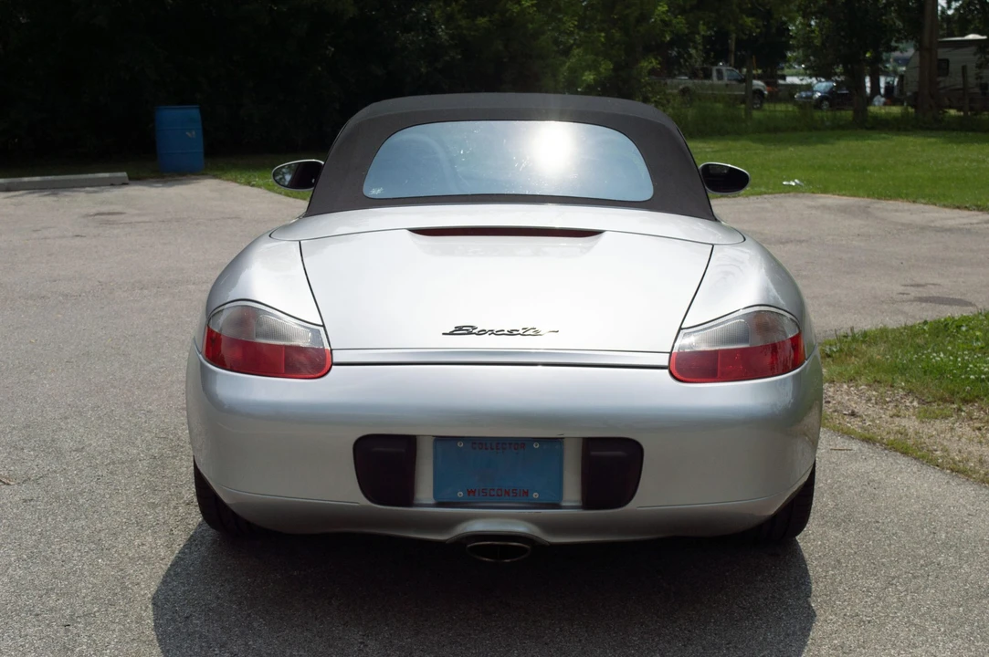 1999 Porsche 986 Boxster - Image 11 of 31