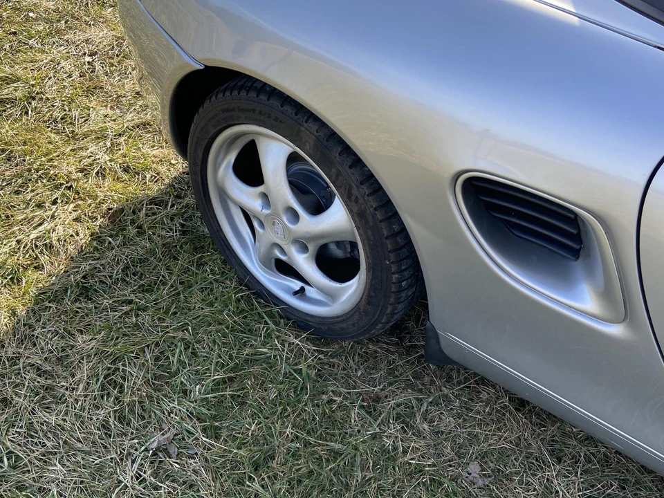 1999 Porsche 986 Boxster - Image 15 of 31