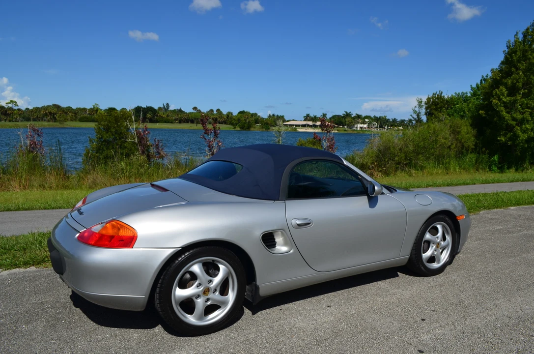 1999 Porsche 986 Boxster - Image 10 of 31