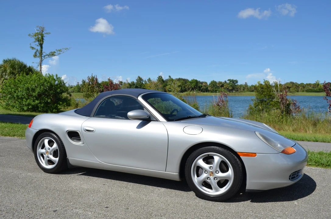 1999 Porsche 986 Boxster - Image 12 of 31