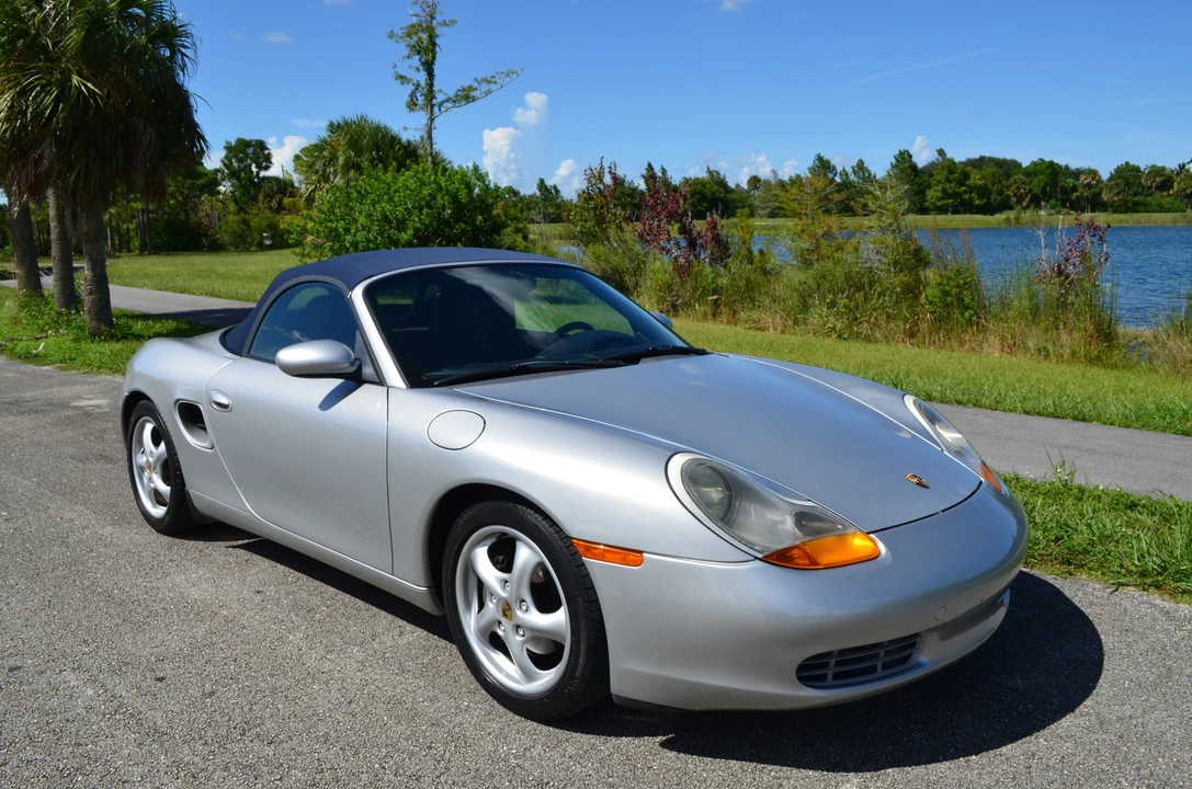 1999 Porsche 986 Boxster - Image 13 of 31
