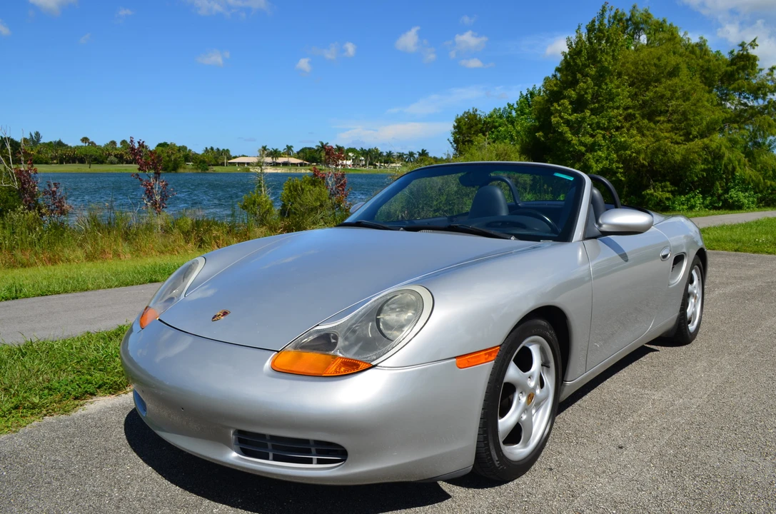 1999 Porsche 986 Boxster - Image 24 of 31