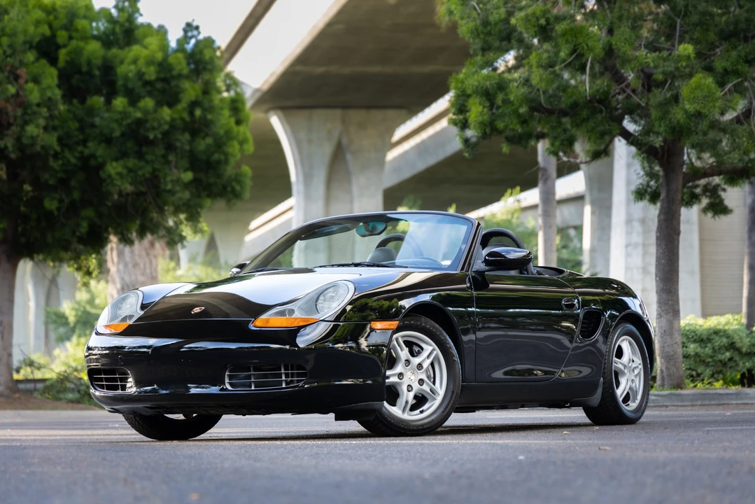 1999 Porsche 986 Boxster - Image 12 of 31
