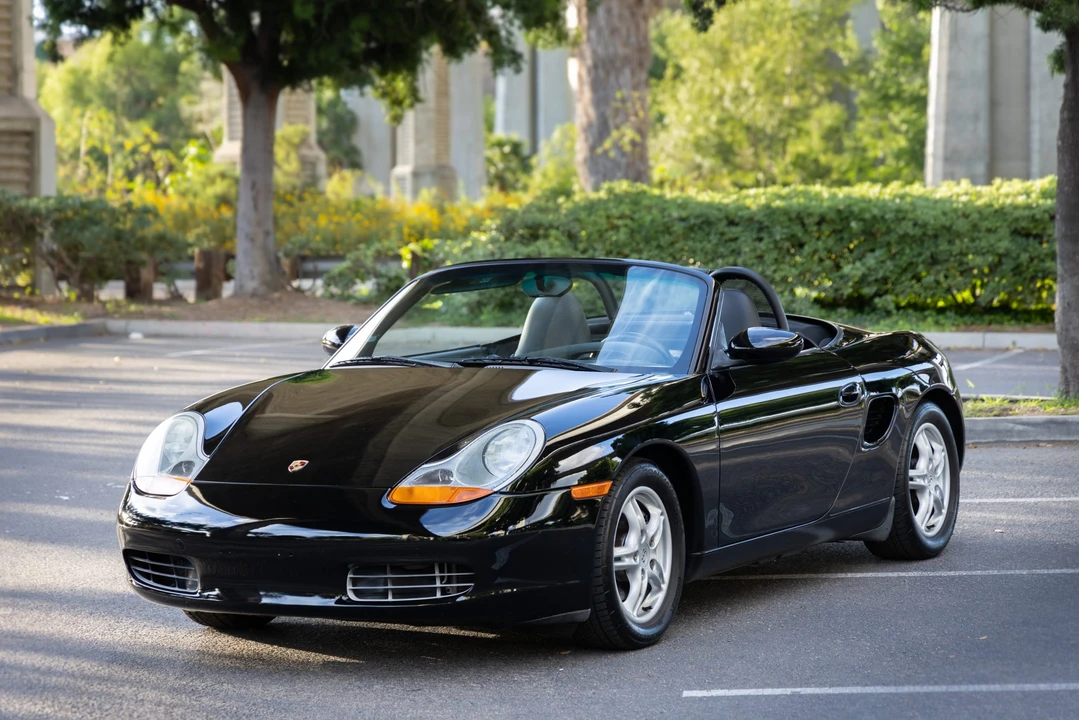 1999 Porsche 986 Boxster - Image 10 of 31