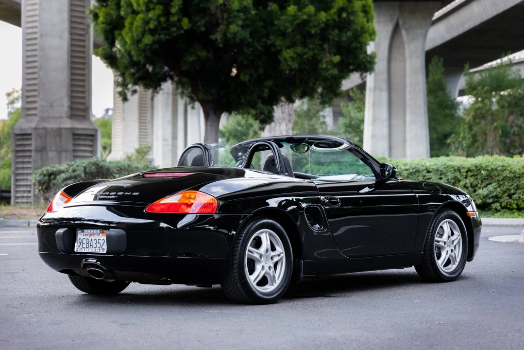1999 Porsche 986 Boxster - Image 26 of 31