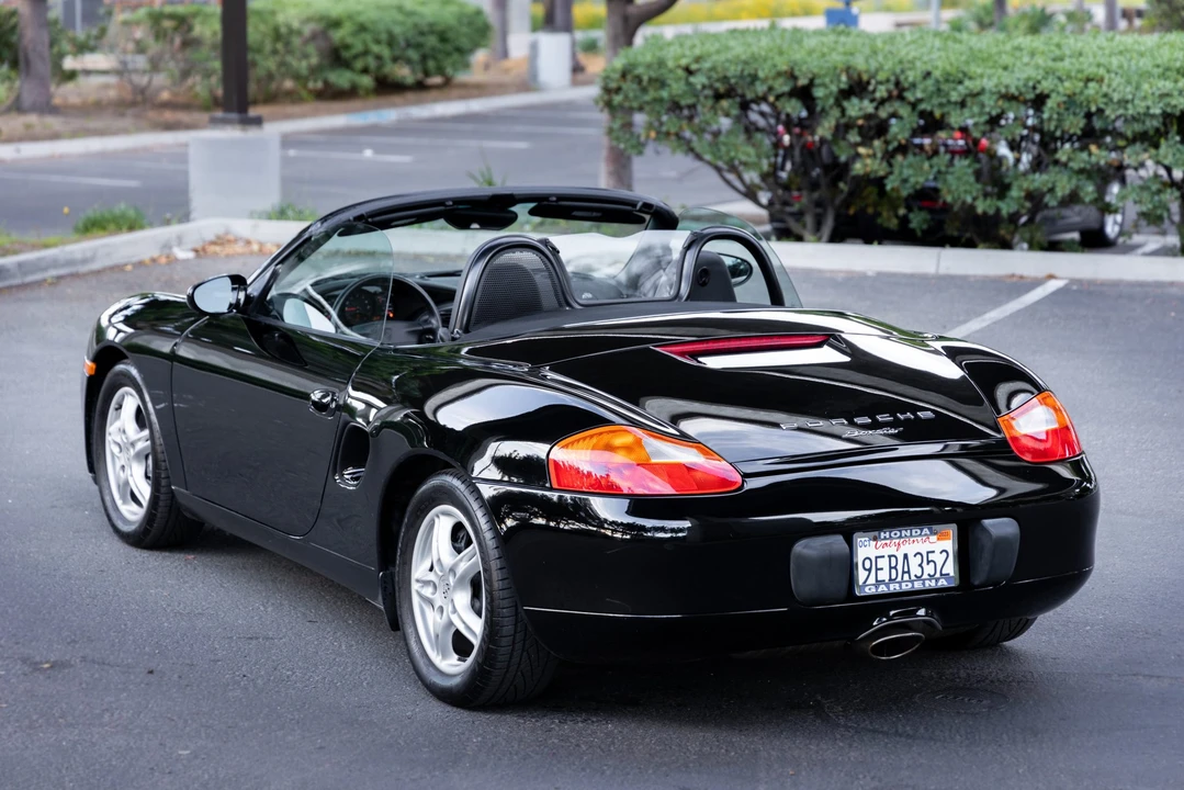 1999 Porsche 986 Boxster - Image 16 of 31
