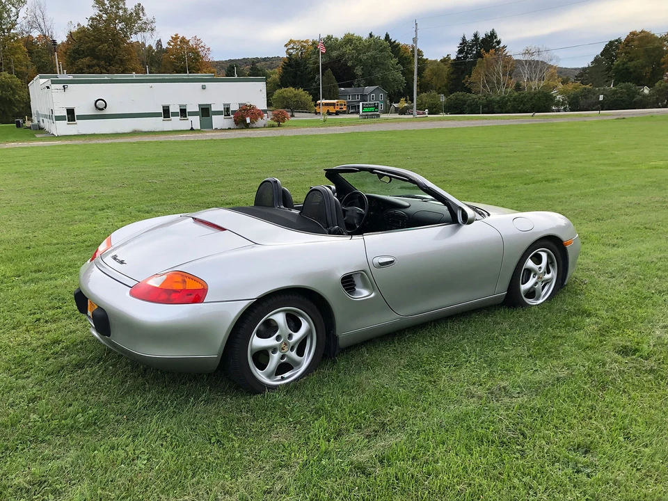 1999 Porsche 986 Boxster - Image 15 of 31