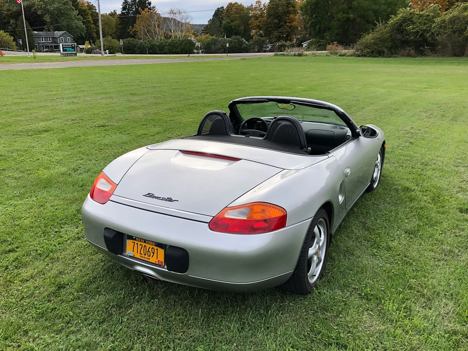 1999 Porsche 986 Boxster - Image 12 of 31