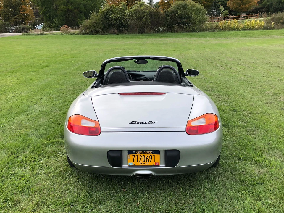 1999 Porsche 986 Boxster - Image 11 of 31