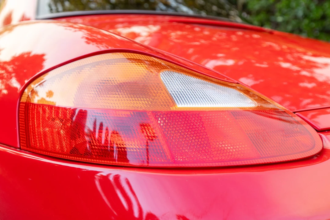1999 Porsche 986 Boxster - Image 28 of 31
