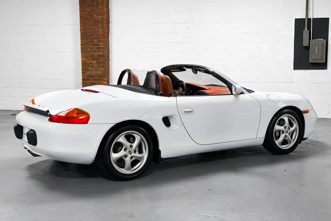 1999 Porsche 986 Boxster - Image 9 of 31