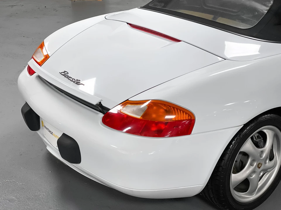 1999 Porsche 986 Boxster - Image 28 of 31