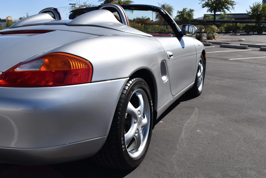1999 Porsche 986 Boxster - Image 16 of 31