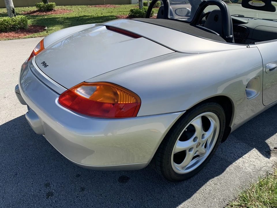 1999 Porsche 986 Boxster - Image 24 of 31