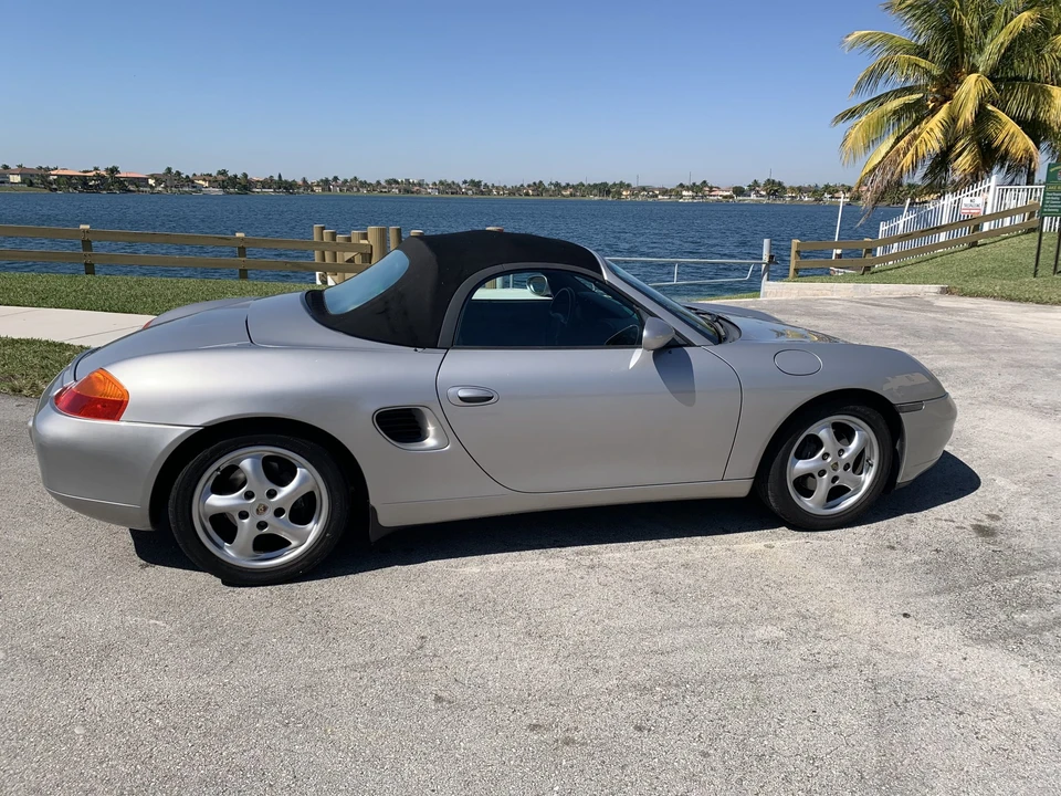 1999 Porsche 986 Boxster - Image 11 of 31