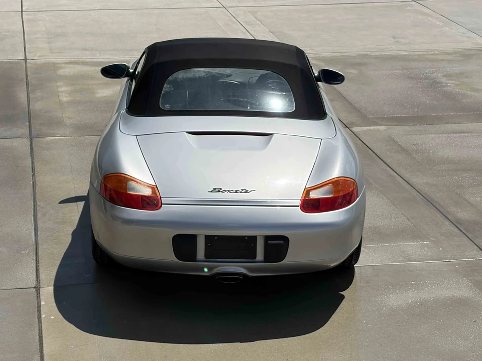 1999 Porsche 986 Boxster - Image 17 of 31
