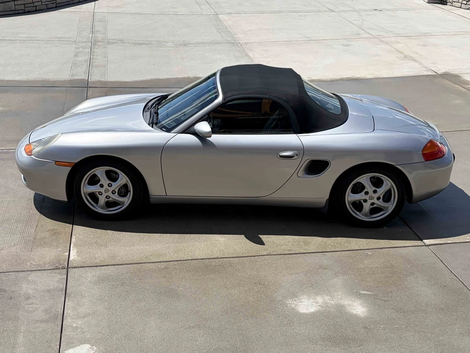 1999 Porsche 986 Boxster - Image 19 of 31