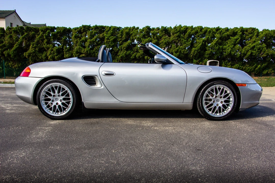 1999 Porsche 986 Boxster - Image 25 of 31