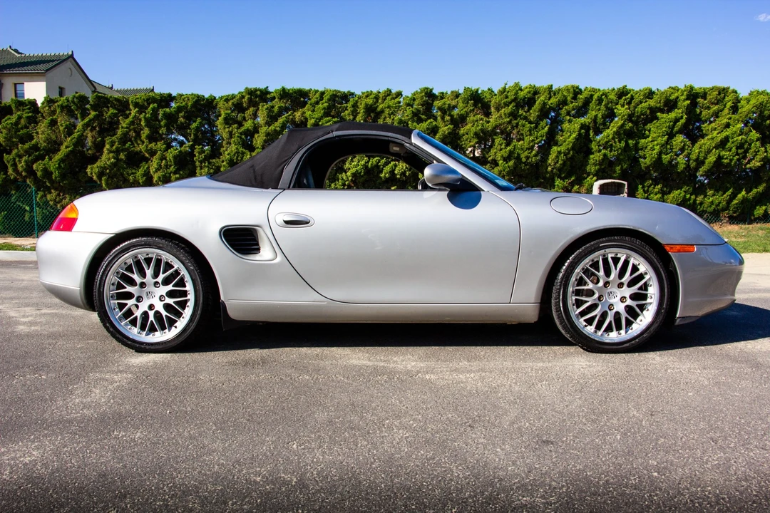 1999 Porsche 986 Boxster - Image 8 of 31