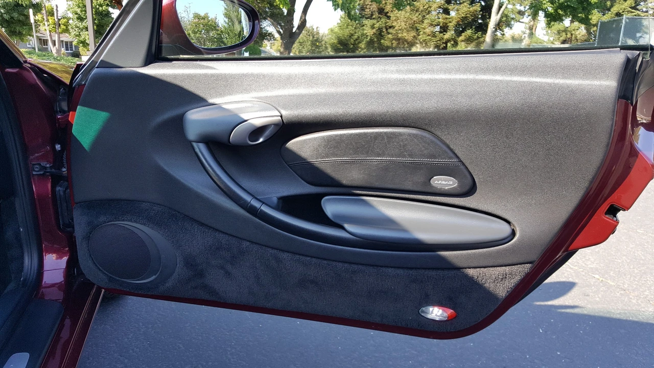 1999 Porsche 986 Boxster - Image 17 of 31