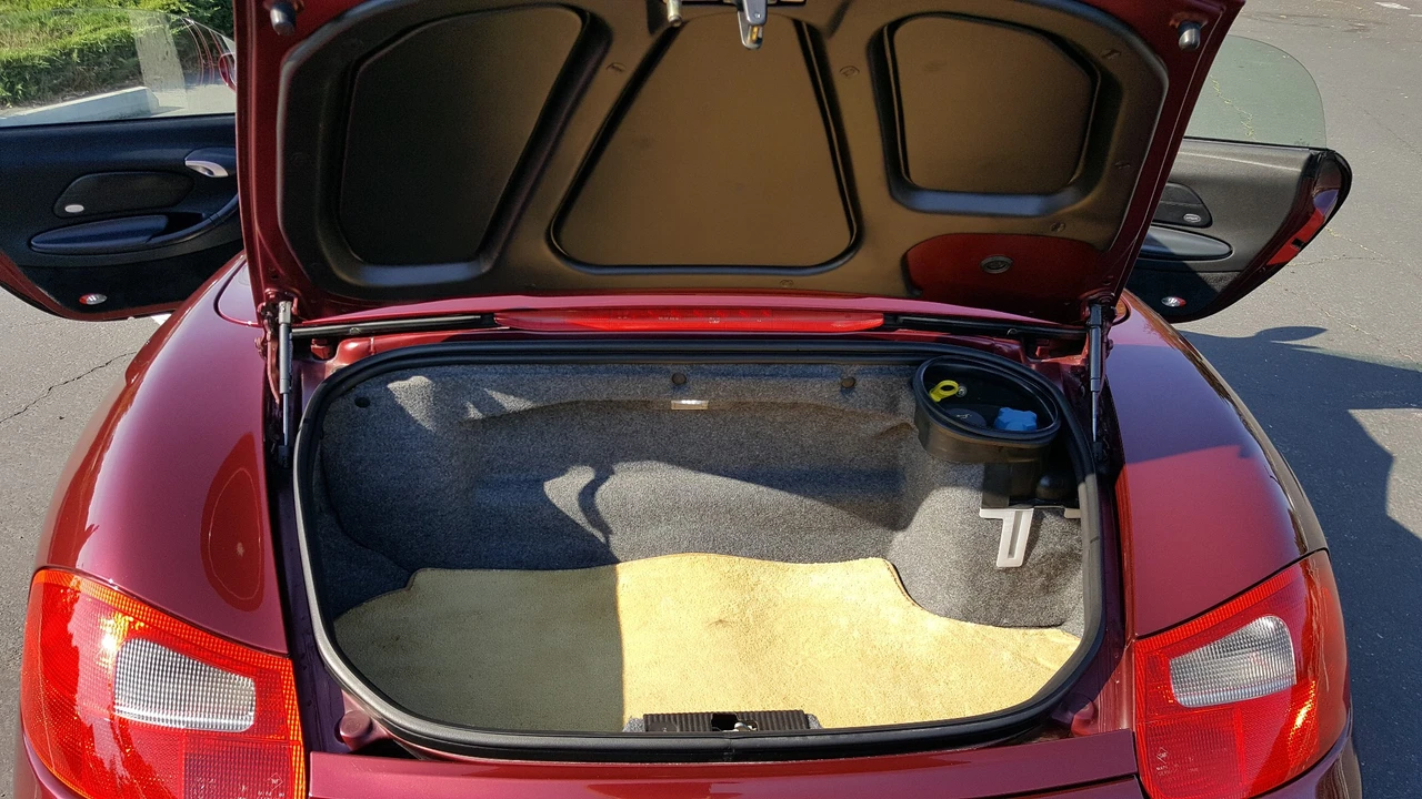 1999 Porsche 986 Boxster - Image 8 of 31