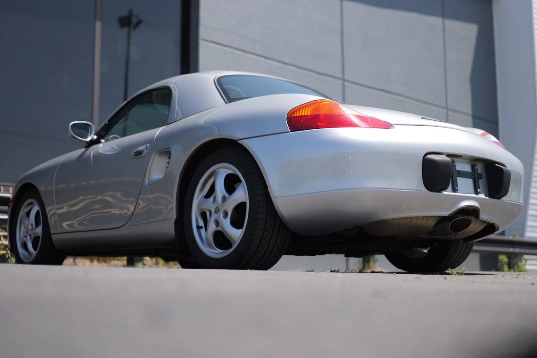 1999 Porsche 986 Boxster - Image 28 of 31