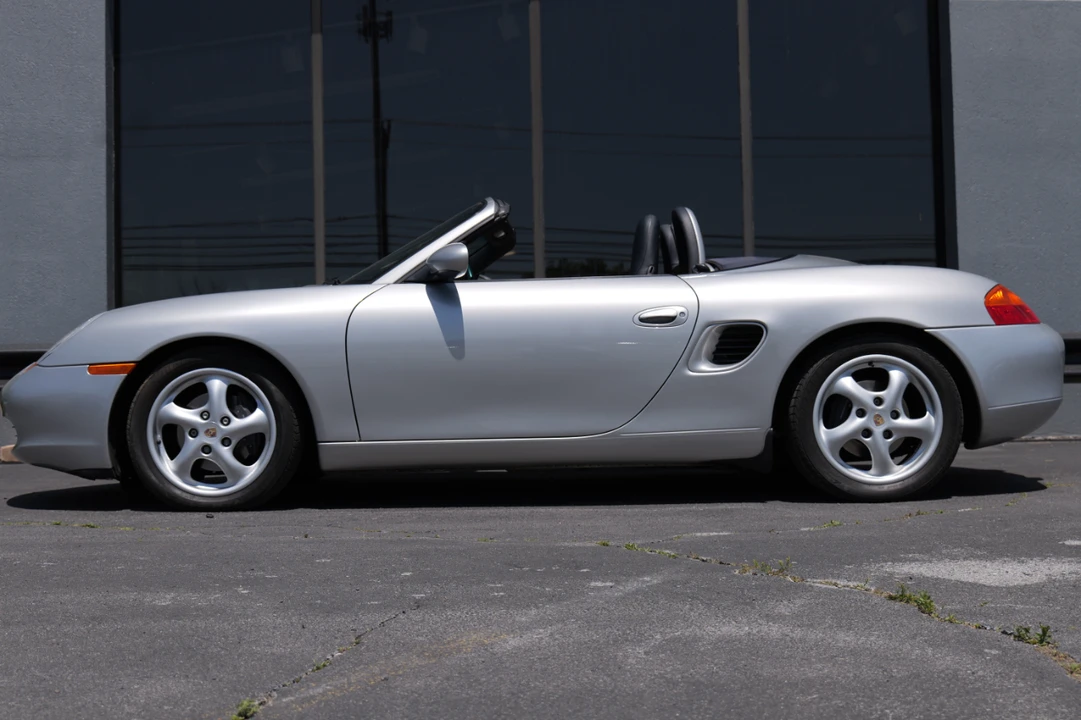 1999 Porsche 986 Boxster - Image 14 of 31