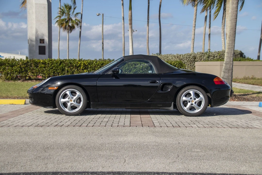 1999 Porsche 986 Boxster - Image 25 of 31