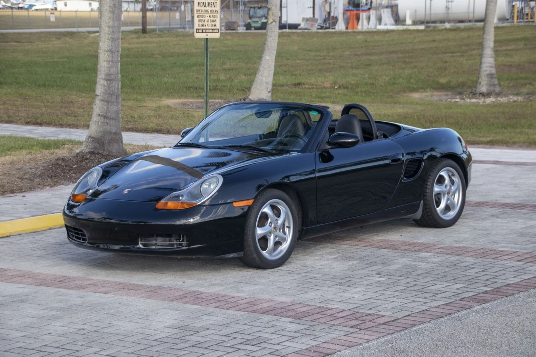 1999 Porsche 986 Boxster - Image 2 of 31