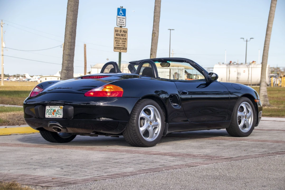 1999 Porsche 986 Boxster - Image 16 of 31