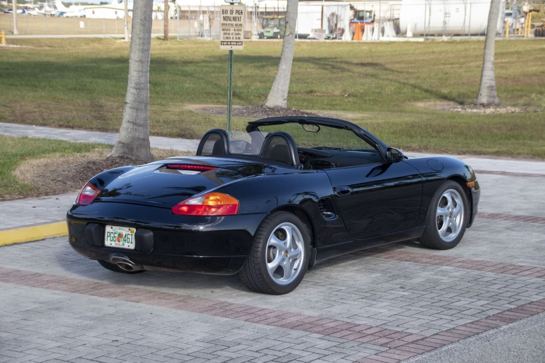 1999 Porsche 986 Boxster - Image 15 of 31