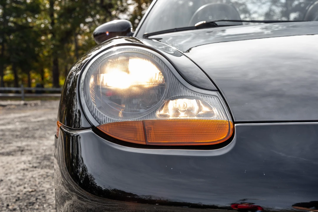 1999 Porsche 986 Boxster - Image 11 of 31