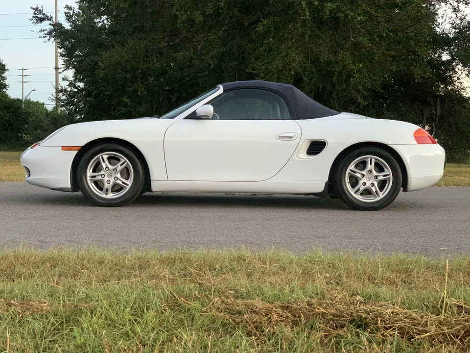 1999 Porsche 986 Boxster - Image 25 of 31