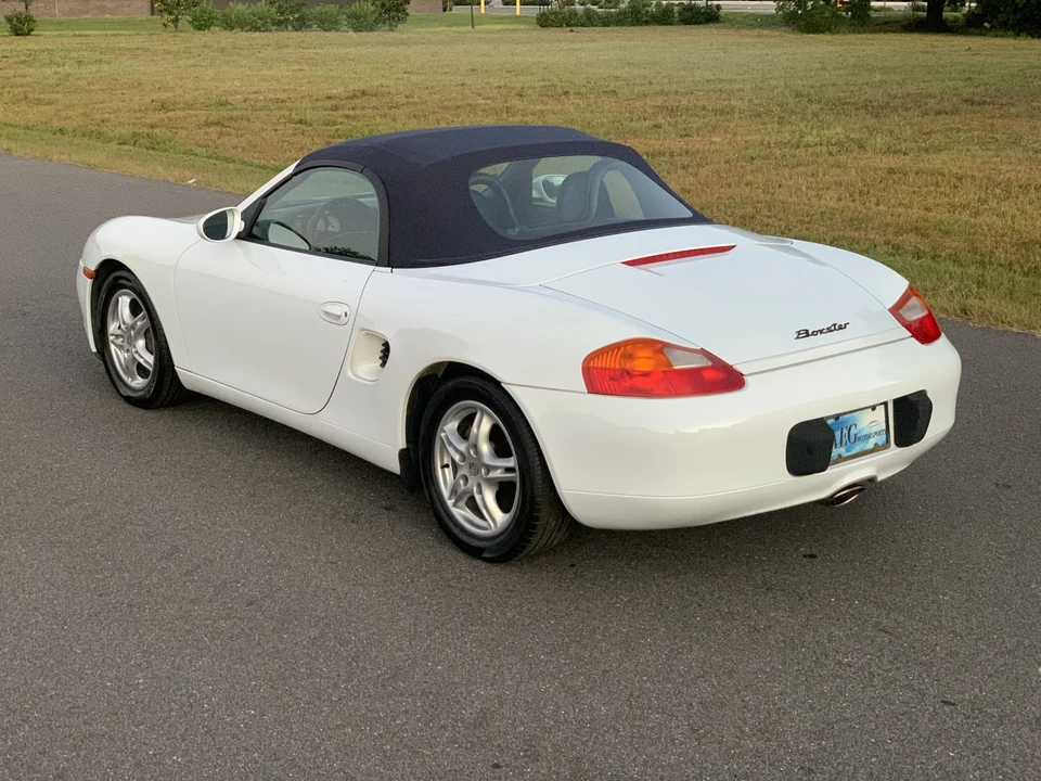 1999 Porsche 986 Boxster - Image 29 of 31